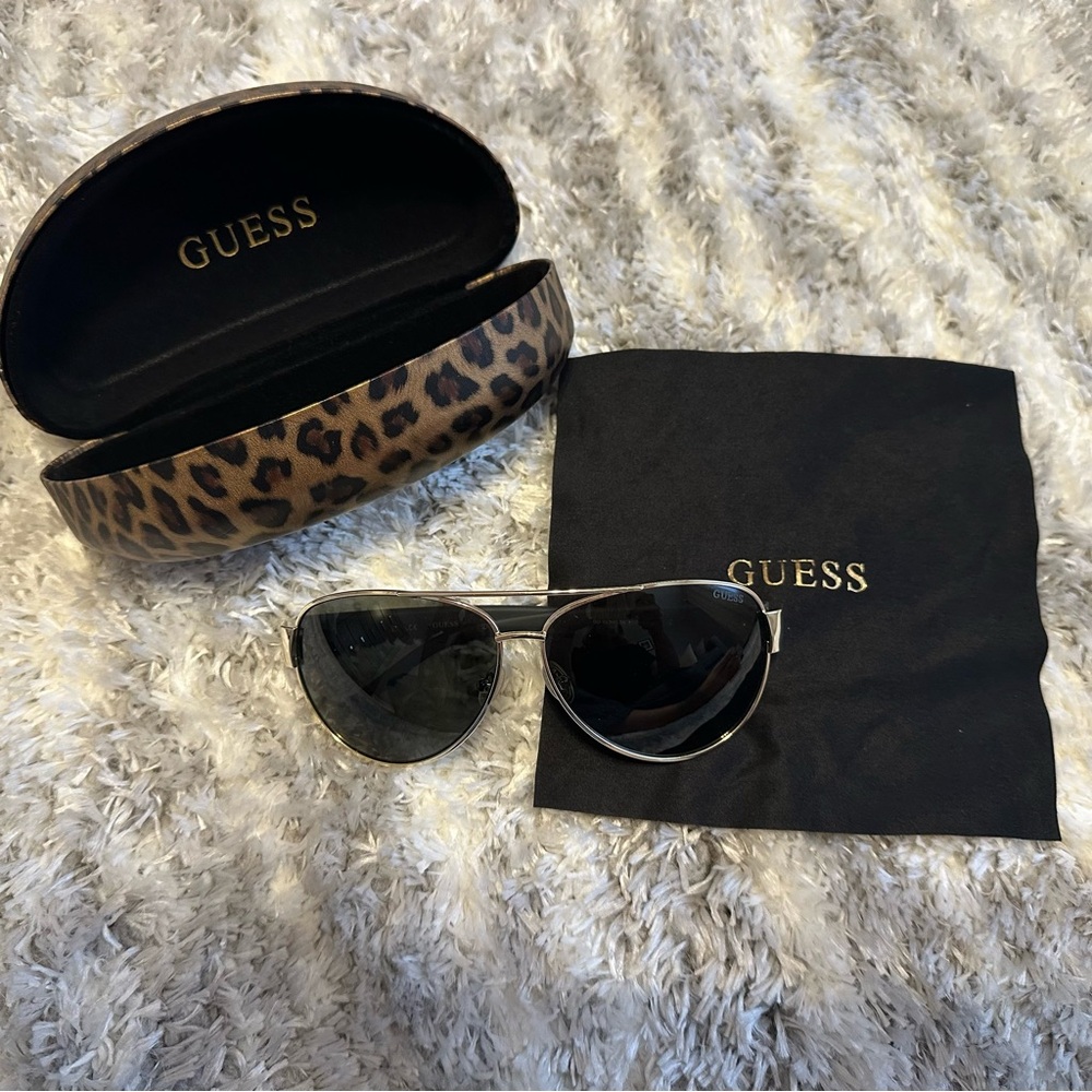 Guess Silver Sunglasses Fashion Accessories
